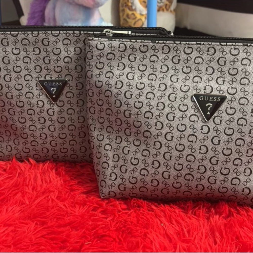Guess Monogram Toiletry Pouch